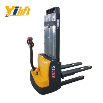 DC motor 1500kg load capacity Built-in charger electric stacker